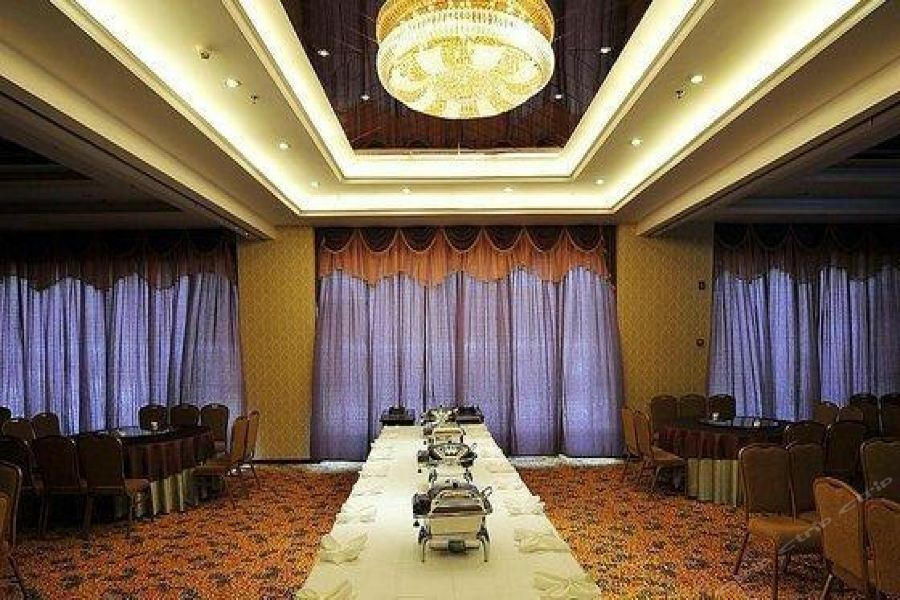 אנשון Chonpines Hotel מראה חיצוני תמונה